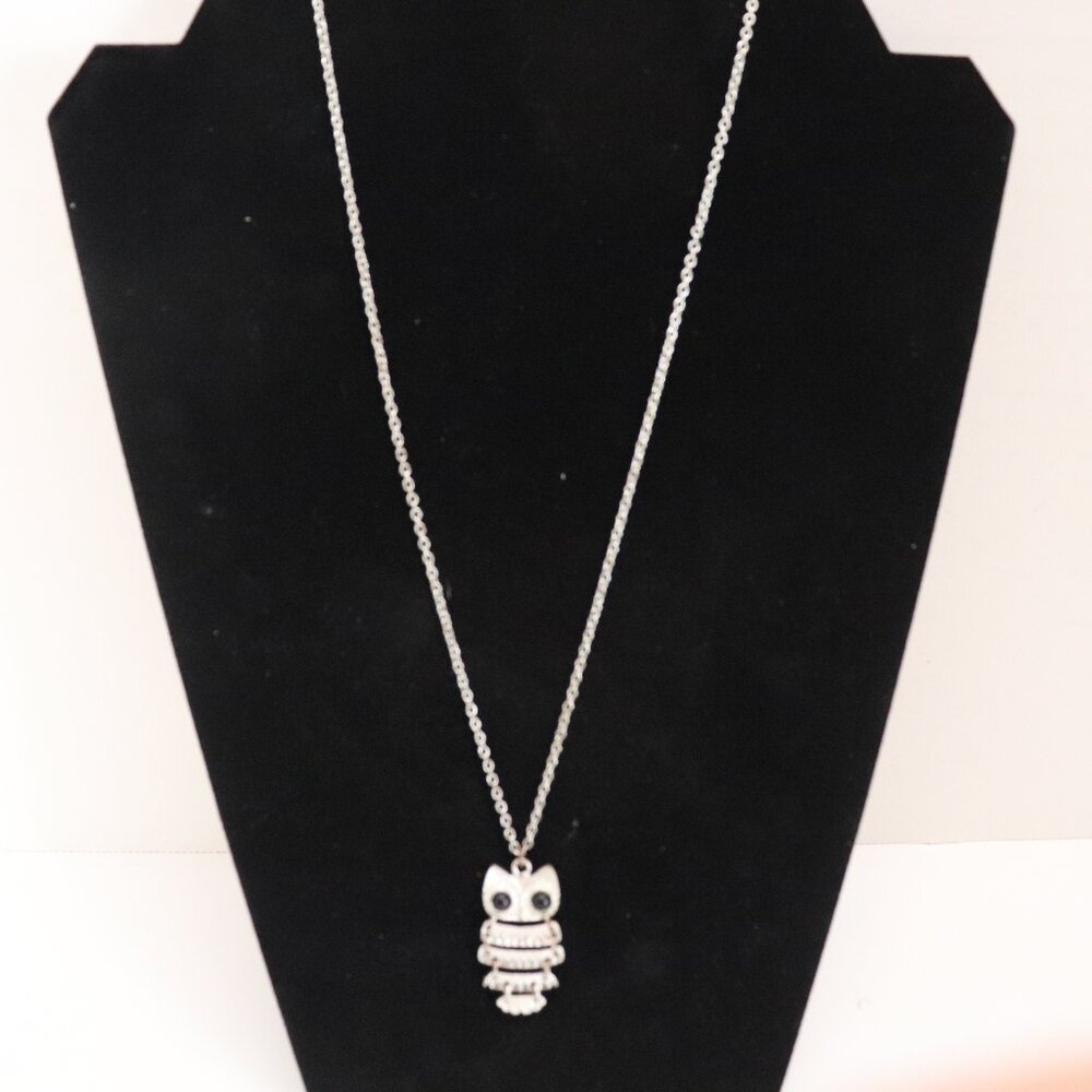 Owl Silver Tone Necklace Claires Brand Chain 91/2in Necklace 101/2 in